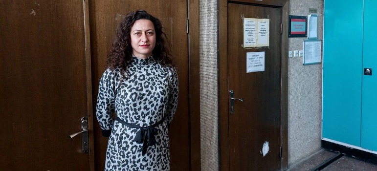 Derya Okatan offered fine procedure in