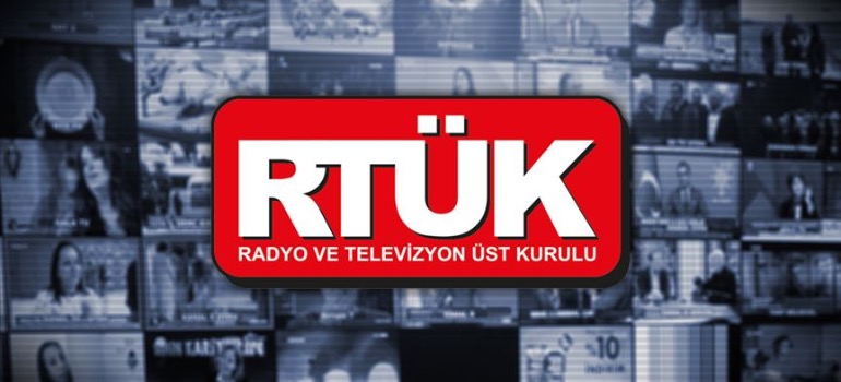Media freedom groups condemn RTÜK role in punishing critical reporting ahead of elections