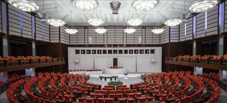 ANALYSIS | The gun on the wall: 