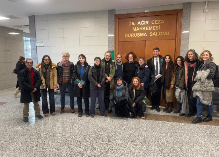 Journalist Elif Akgül acquitted in case that kept her in detention for over three months